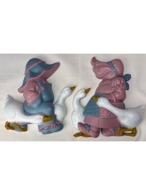 Burwood1988 Blue & Pink Goose Lady Wall Hangings USA